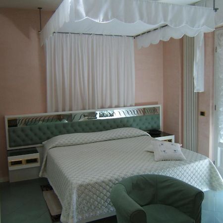 Hotel Matilde มารีนา ดิ มาซซา ห้อง รูปภาพ