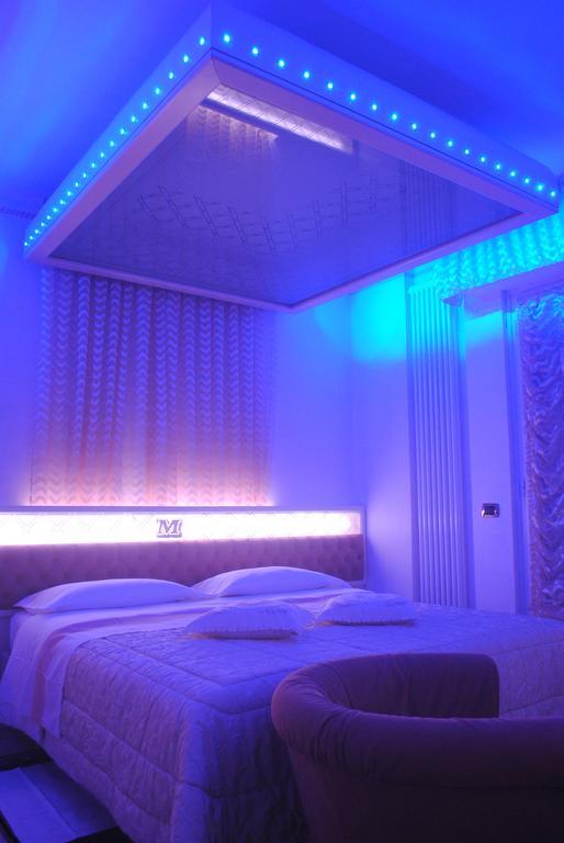 Hotel Matilde มารีนา ดิ มาซซา ภายนอก รูปภาพ